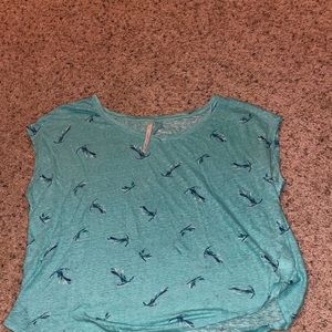 Womens short sleeve tee